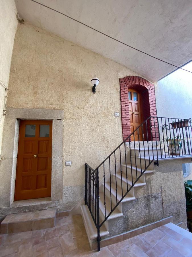 Bed and Breakfast Antico Borgo Fornelli Exterior foto